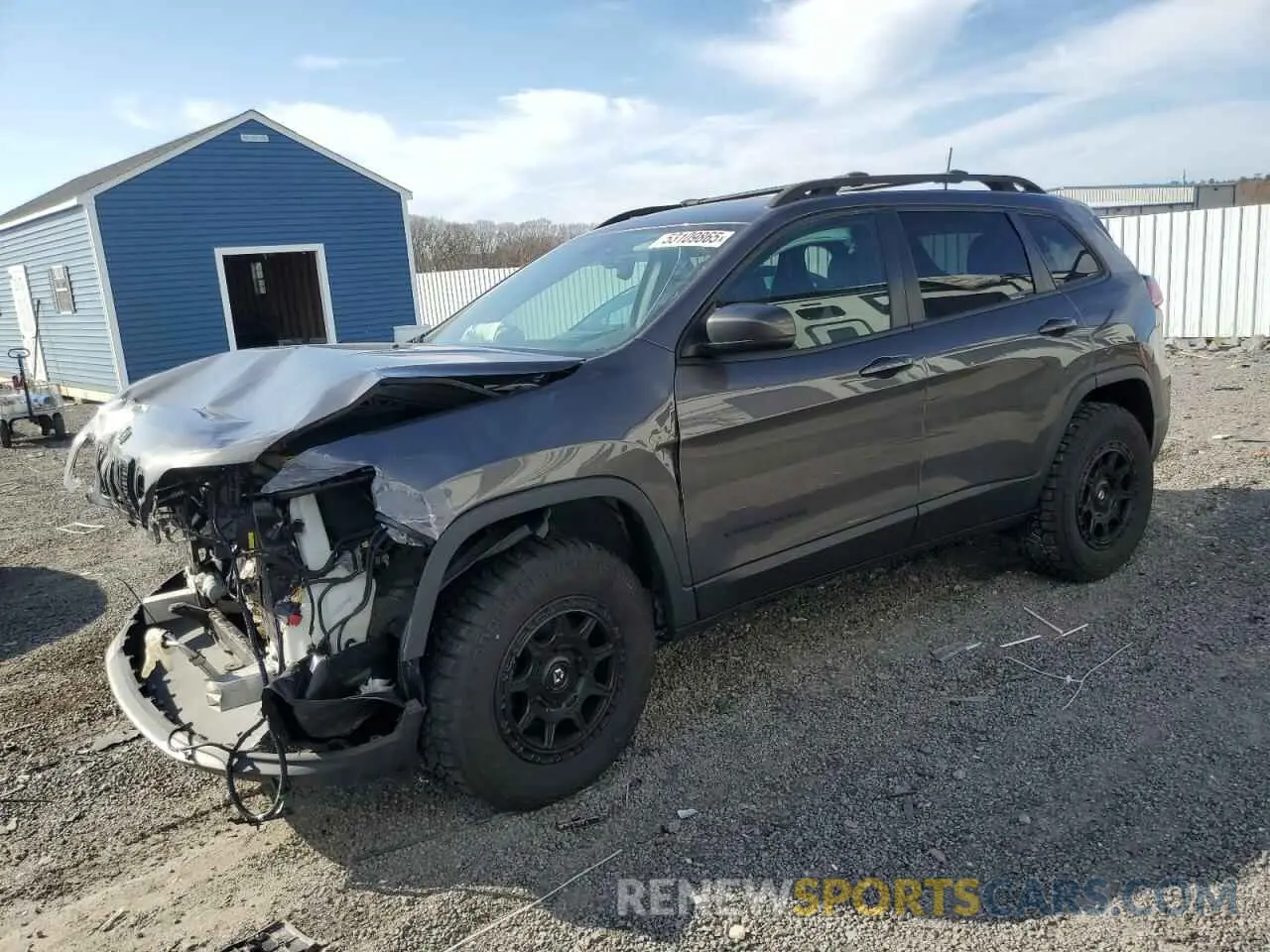 1 Photograph of a damaged car 1C4PJMDX1KD310146 JEEP GRAND CHER 2019