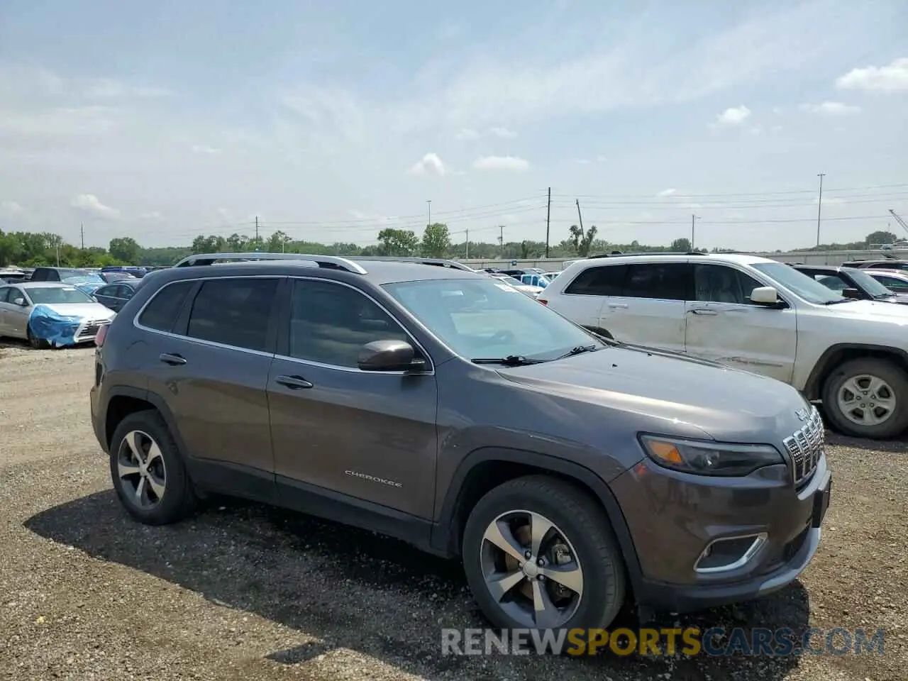 4 Photograph of a damaged car 1C4PJMDX1KD331241 JEEP GRAND CHER 2019