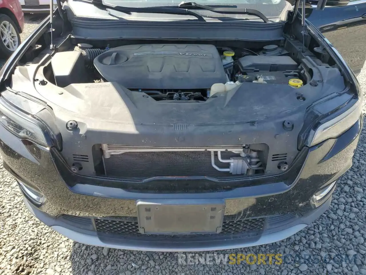 12 Photograph of a damaged car 1C4PJMDX2KD140556 JEEP GRAND CHER 2019