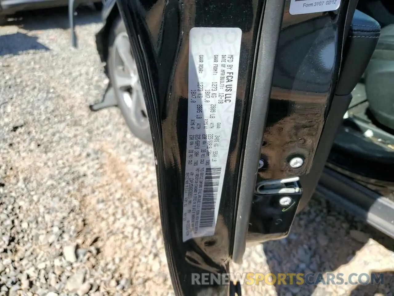 13 Photograph of a damaged car 1C4PJMDX2KD369111 JEEP GRAND CHER 2019