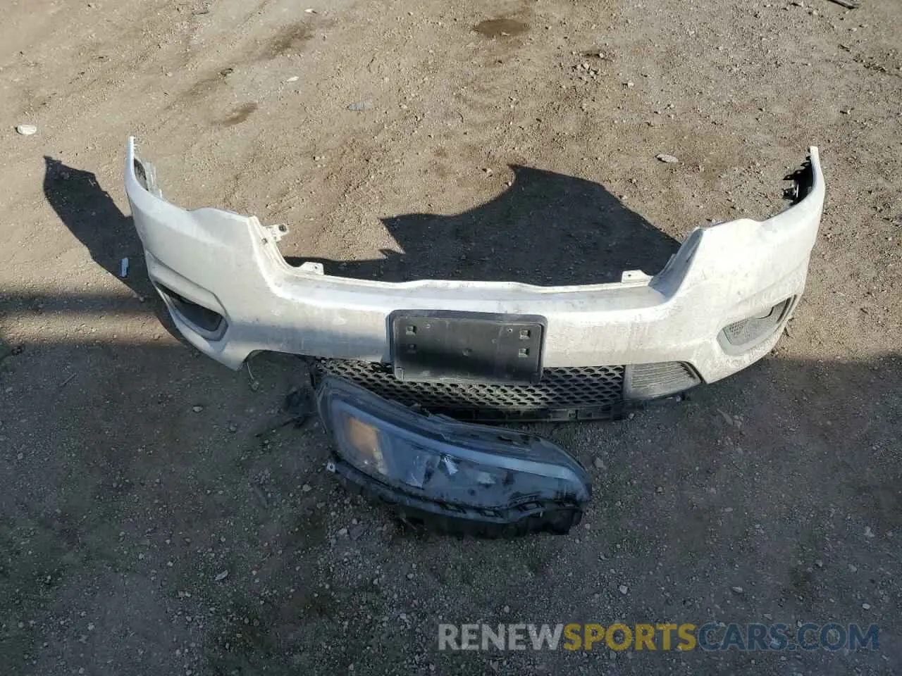 13 Photograph of a damaged car 1C4PJMDX2KD435348 JEEP GRAND CHER 2019