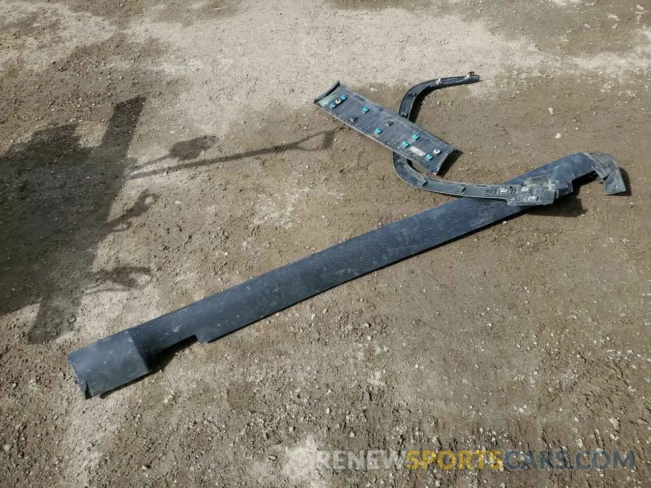 13 Photograph of a damaged car 1C4PJMDX3KD114953 JEEP GRAND CHER 2019