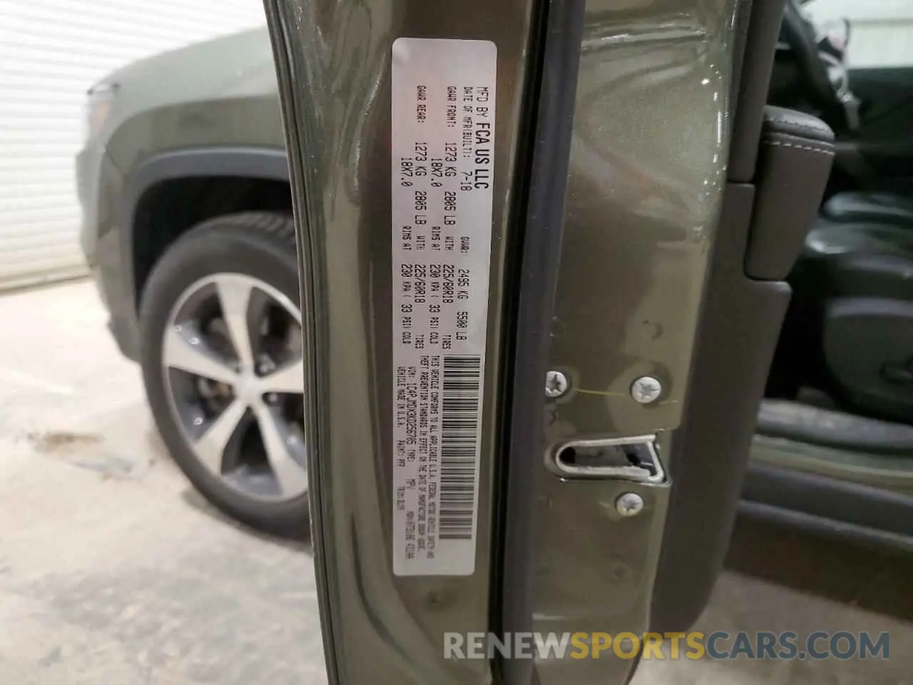 13 Фотография поврежденного автомобиля 1C4PJMDX3KD256705 JEEP GRAND CHER 2019