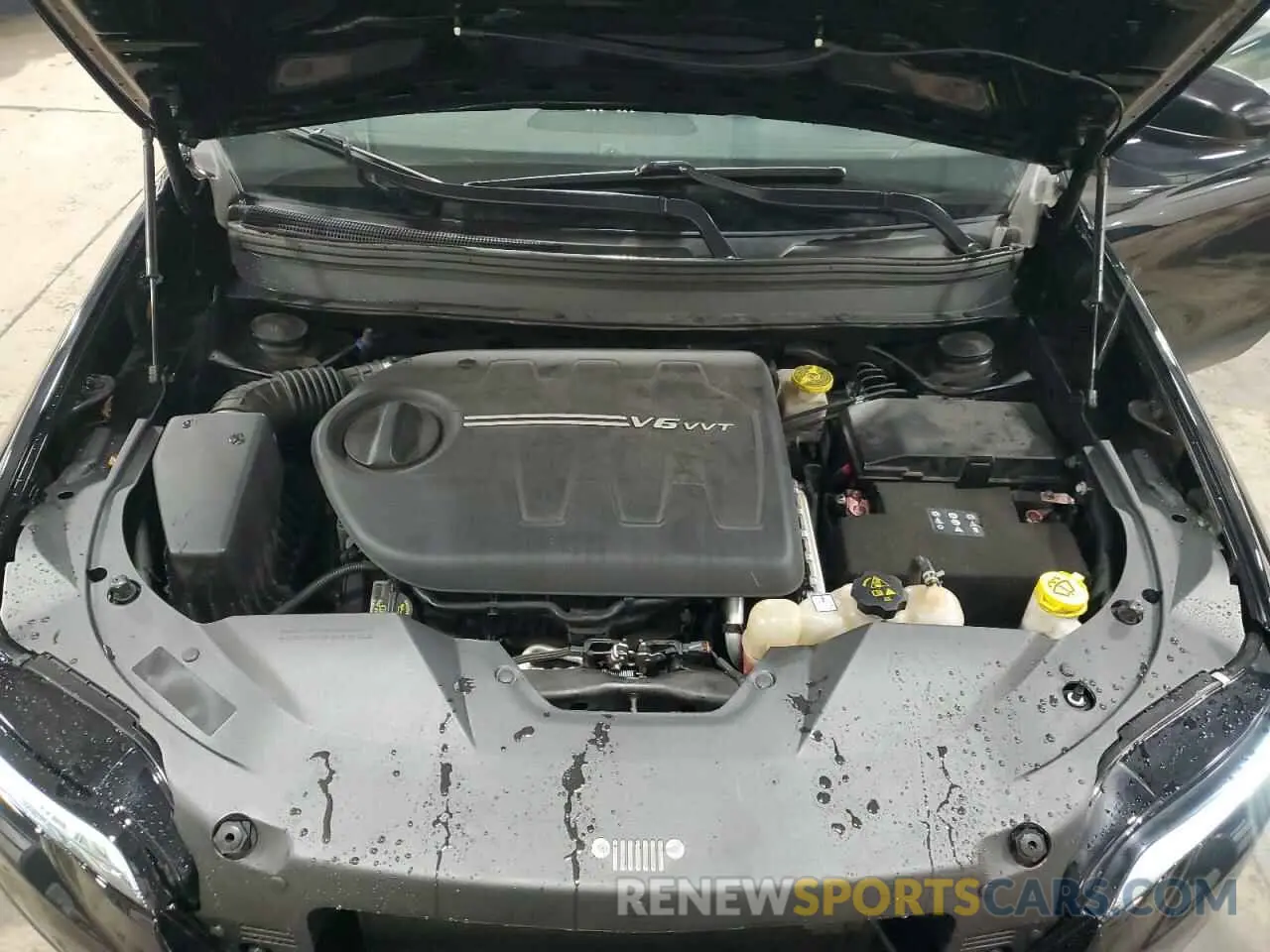 13 Photograph of a damaged car 1C4PJMDX3KD272841 JEEP GRAND CHER 2019