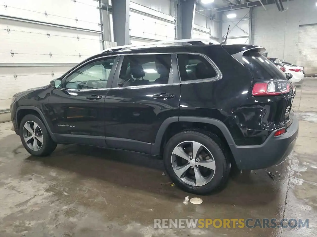 2 Photograph of a damaged car 1C4PJMDX3KD272841 JEEP GRAND CHER 2019