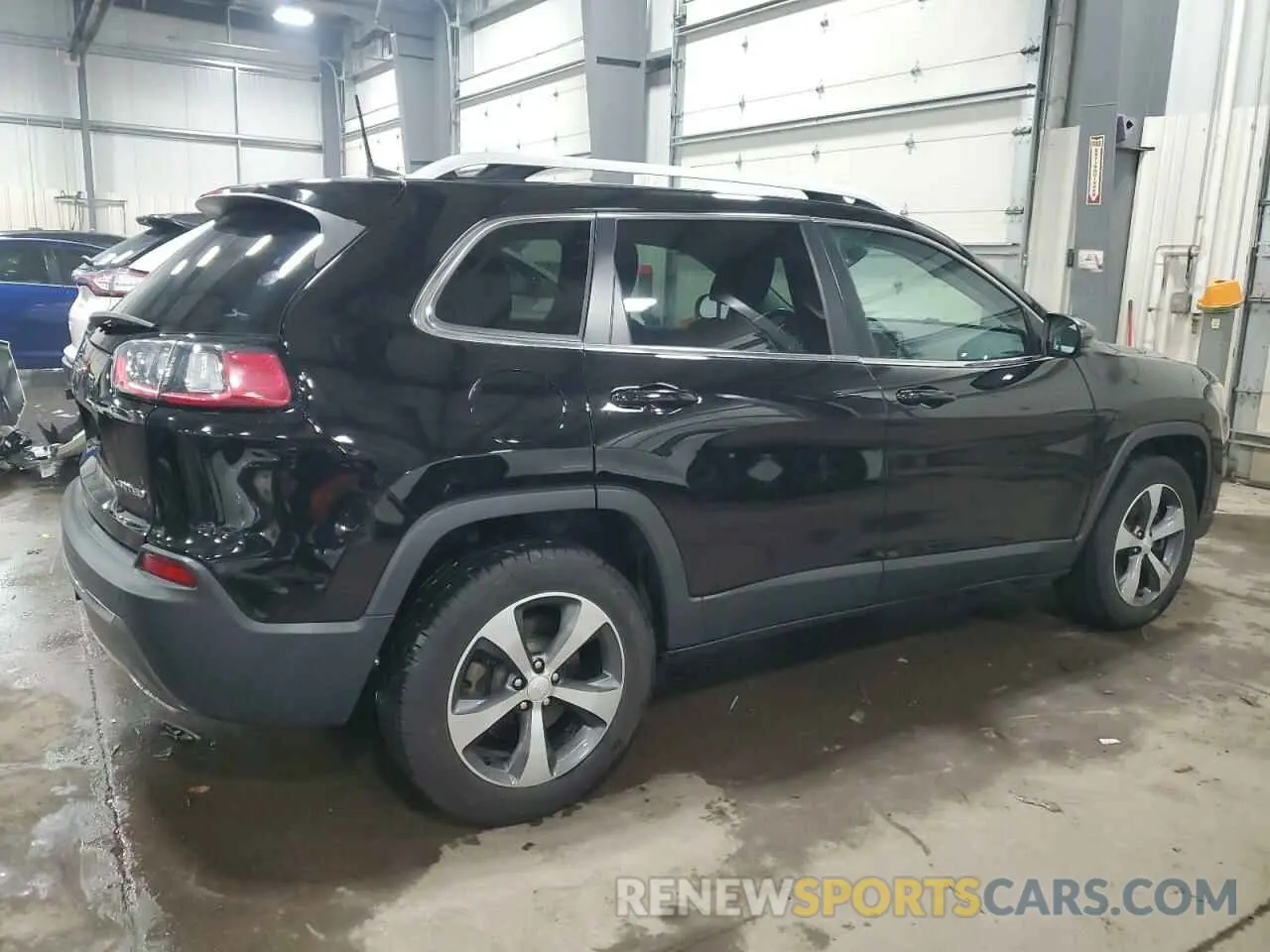3 Photograph of a damaged car 1C4PJMDX3KD272841 JEEP GRAND CHER 2019