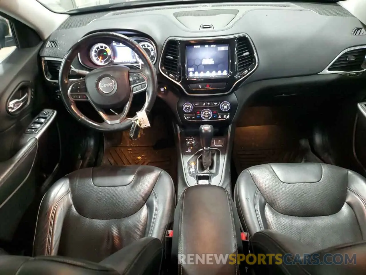 8 Photograph of a damaged car 1C4PJMDX3KD272841 JEEP GRAND CHER 2019
