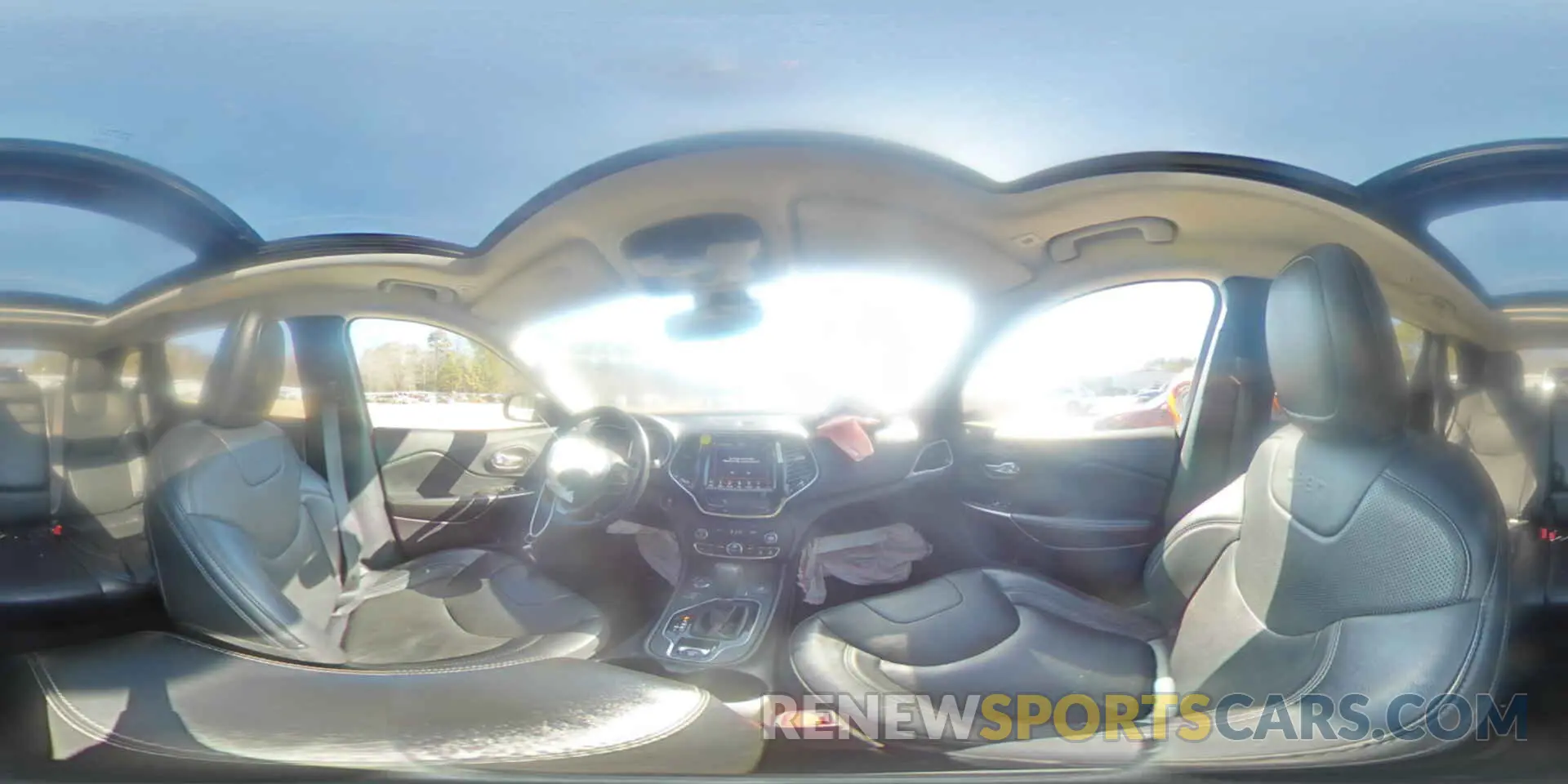 13 Photograph of a damaged car 1C4PJMDX3KD395247 JEEP GRAND CHER 2019