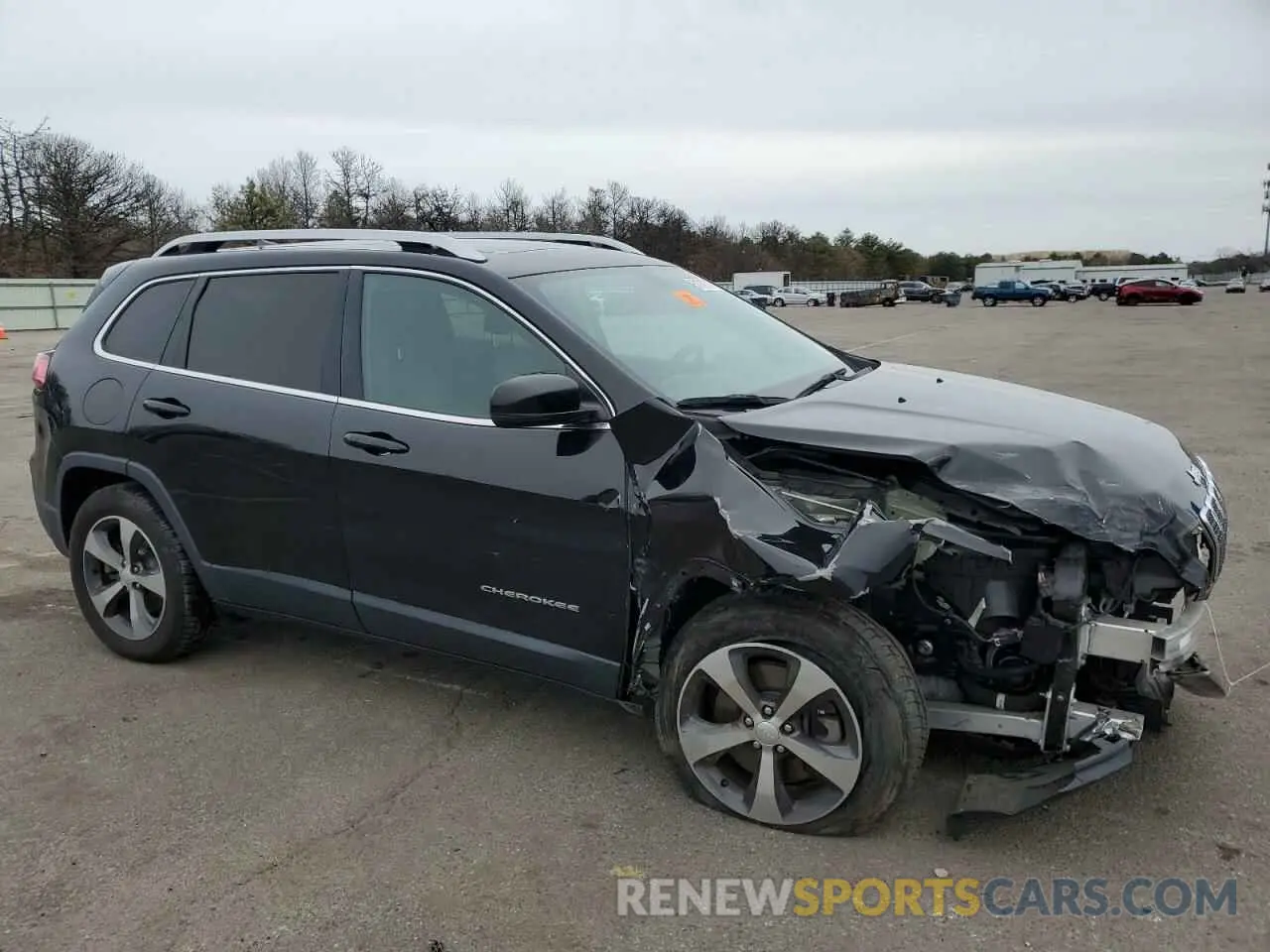 4 Photograph of a damaged car 1C4PJMDX3KD400432 JEEP GRAND CHER 2019