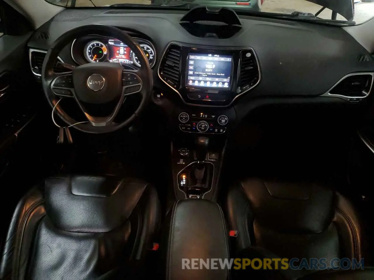 8 Photograph of a damaged car 1C4PJMDX4KD317639 JEEP GRAND CHER 2019