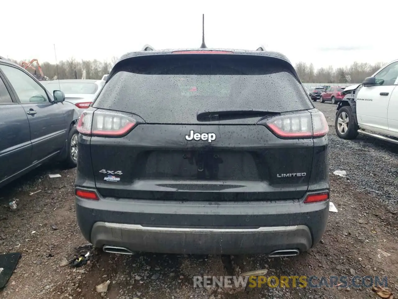 6 Photograph of a damaged car 1C4PJMDX5KD103372 JEEP GRAND CHER 2019