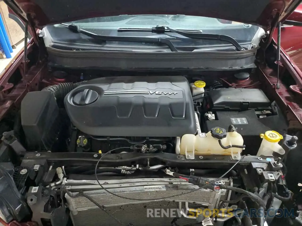 12 Photograph of a damaged car 1C4PJMDX5KD420794 JEEP GRAND CHER 2019