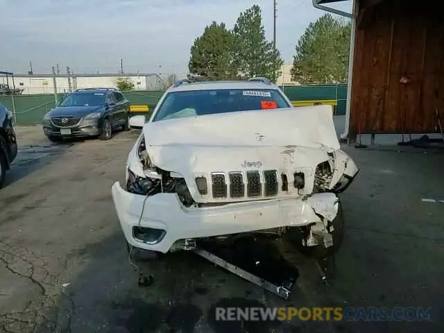 13 Photograph of a damaged car 1C4PJMDX6KD118804 JEEP GRAND CHER 2019