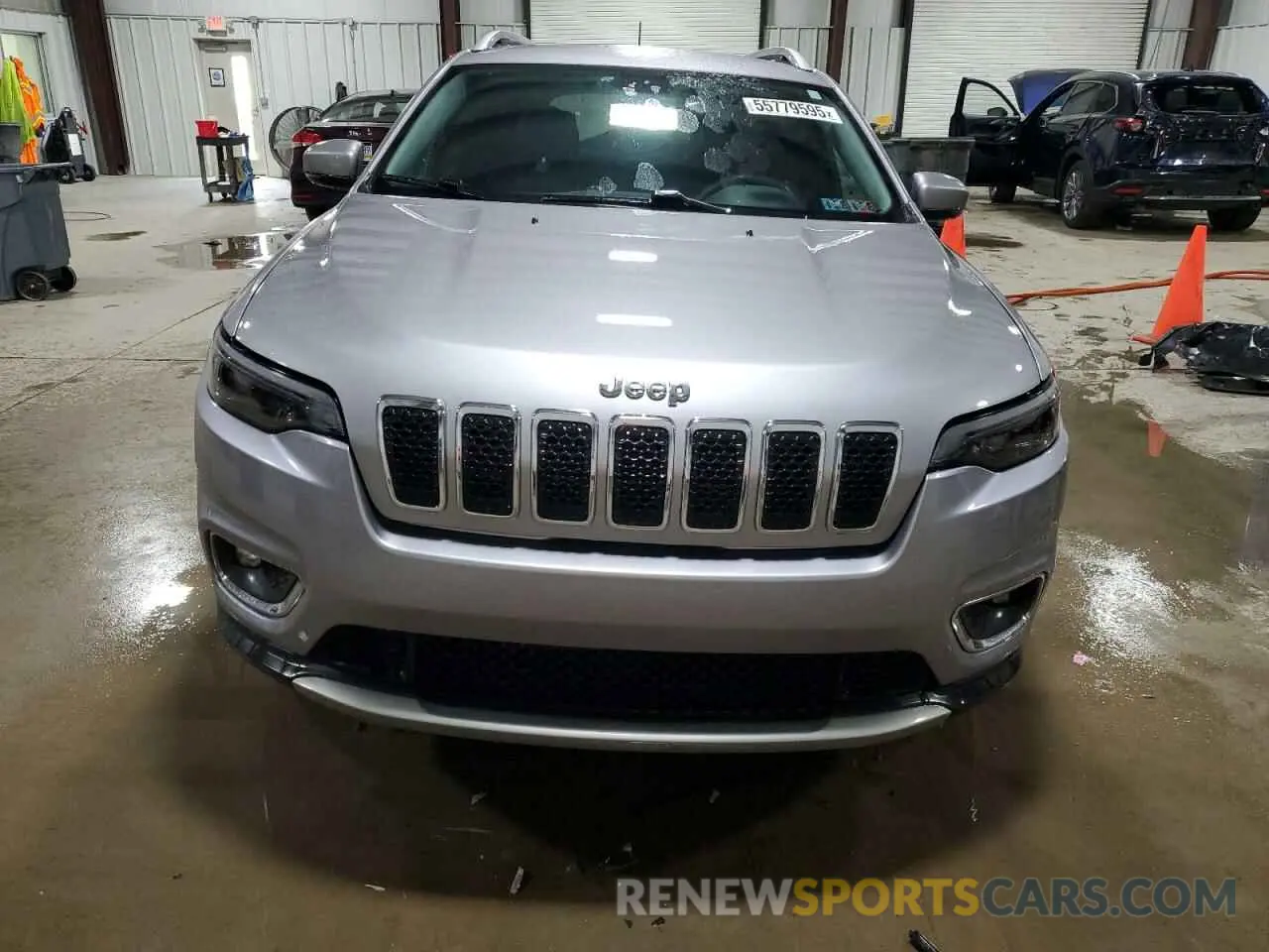 5 Photograph of a damaged car 1C4PJMDX8KD122353 JEEP GRAND CHER 2019