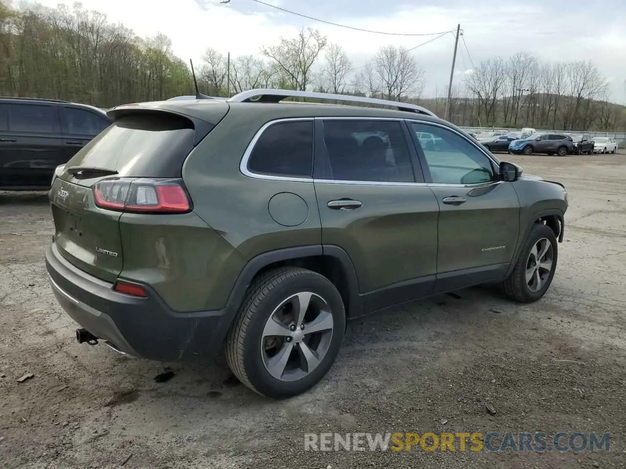 3 Photograph of a damaged car 1C4PJMDX8KD276500 JEEP GRAND CHER 2019