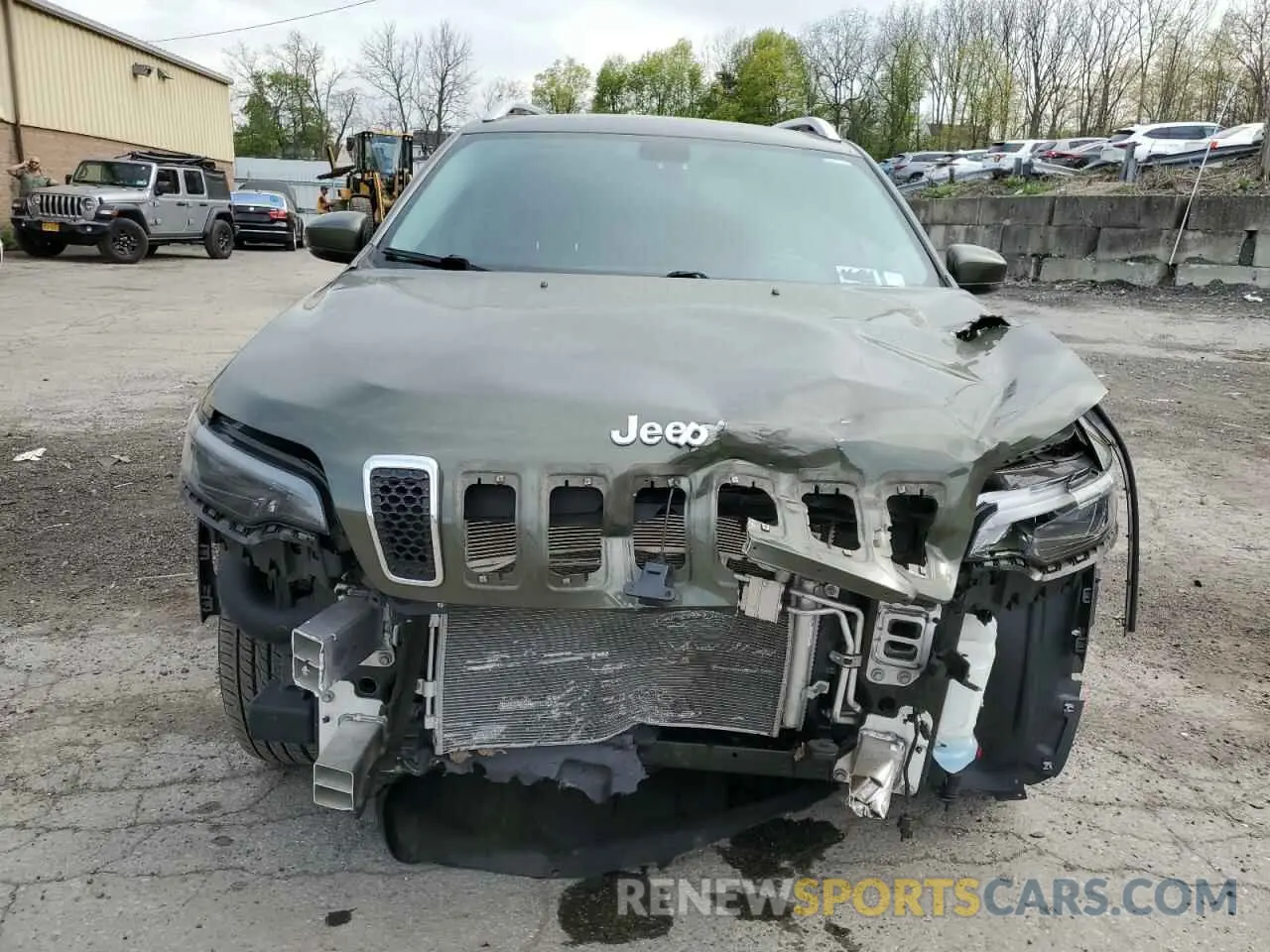 5 Photograph of a damaged car 1C4PJMDX8KD276500 JEEP GRAND CHER 2019
