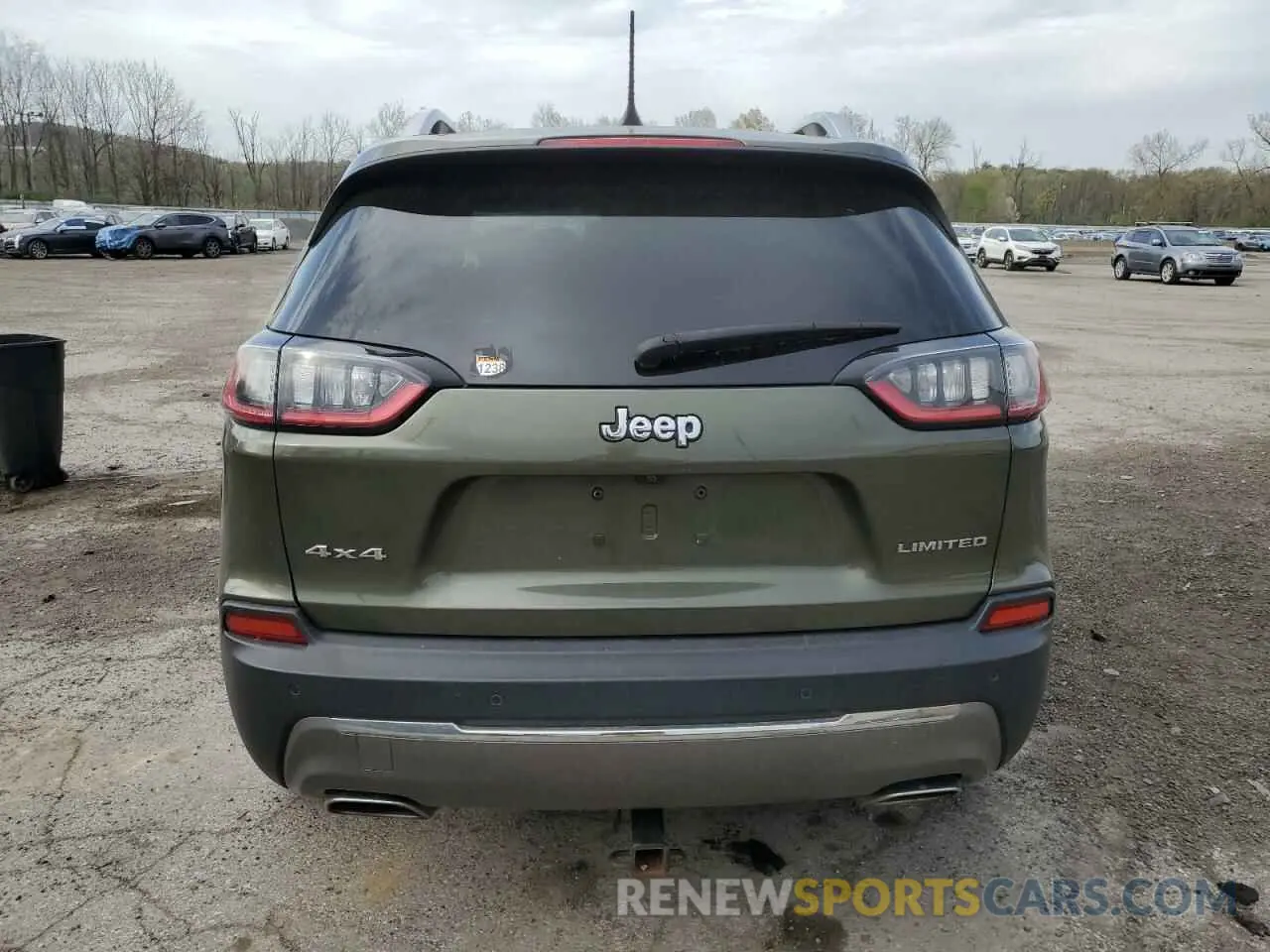 6 Photograph of a damaged car 1C4PJMDX8KD276500 JEEP GRAND CHER 2019
