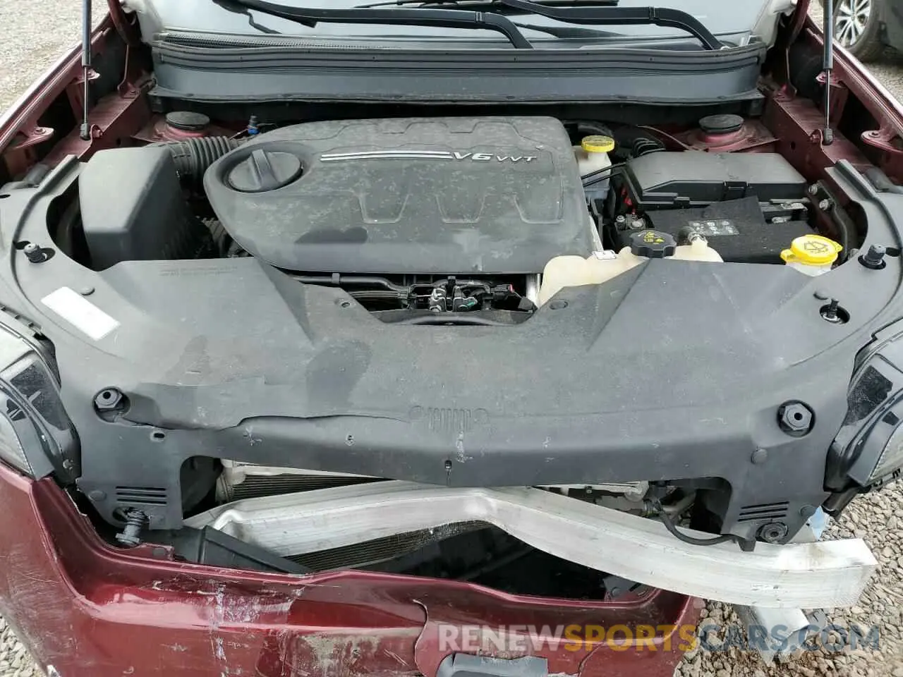 12 Photograph of a damaged car 1C4PJMDX8KD306983 JEEP GRAND CHER 2019