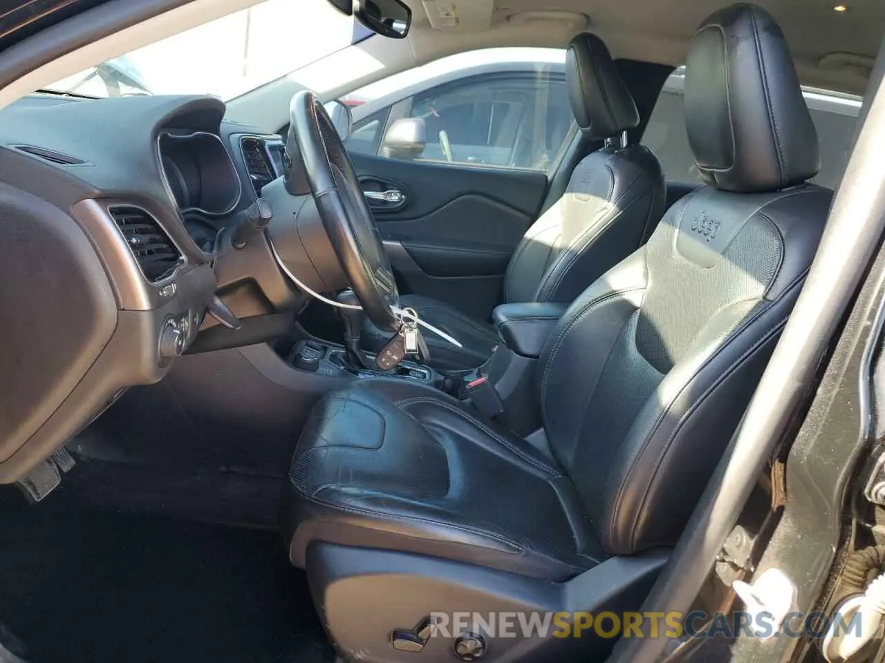7 Photograph of a damaged car 1C4PJMDXXKD463625 JEEP GRAND CHER 2019