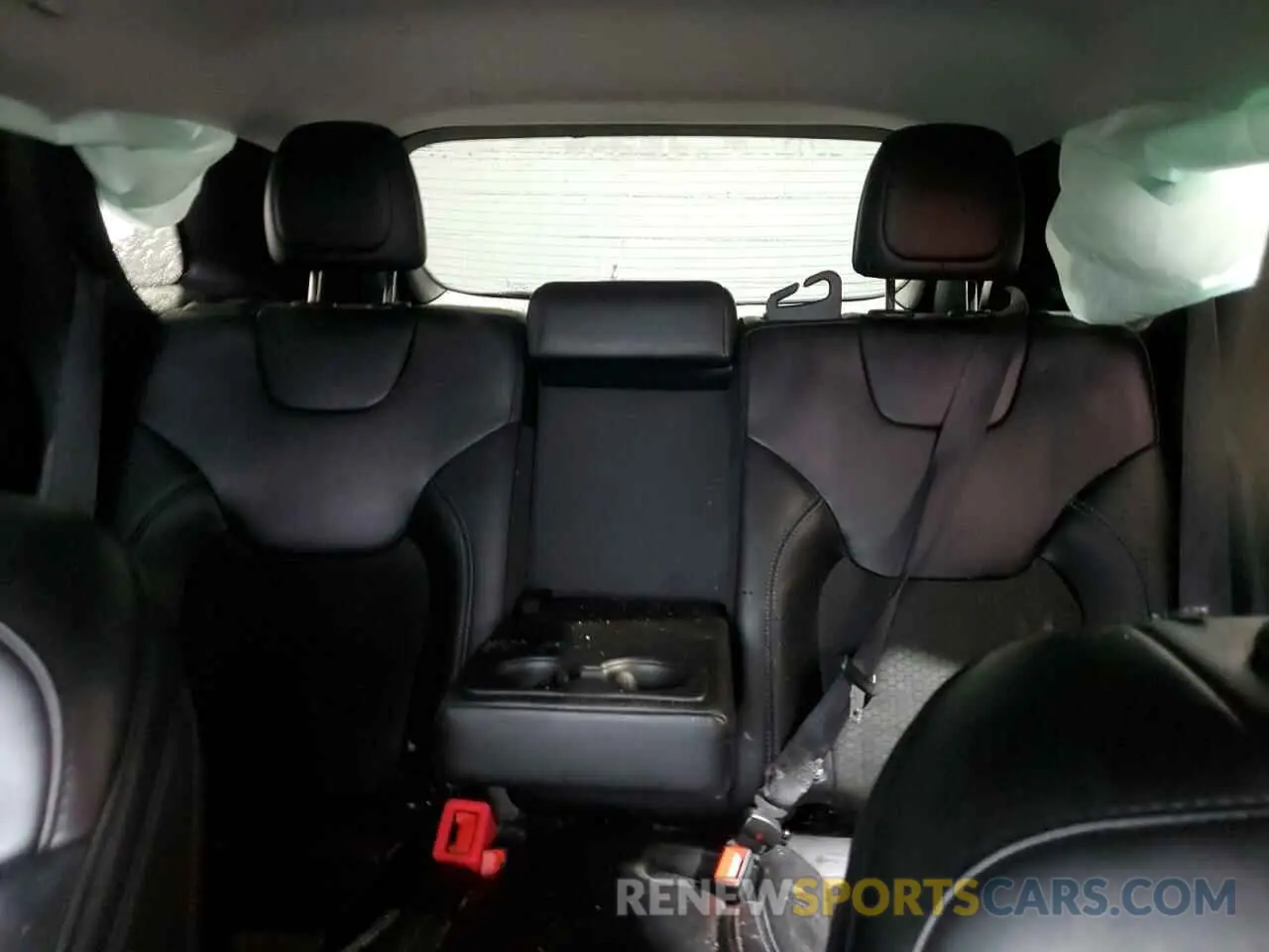 10 Фотография поврежденного автомобиля 1C4PJMLB0KD107836 JEEP GRAND CHER 2019