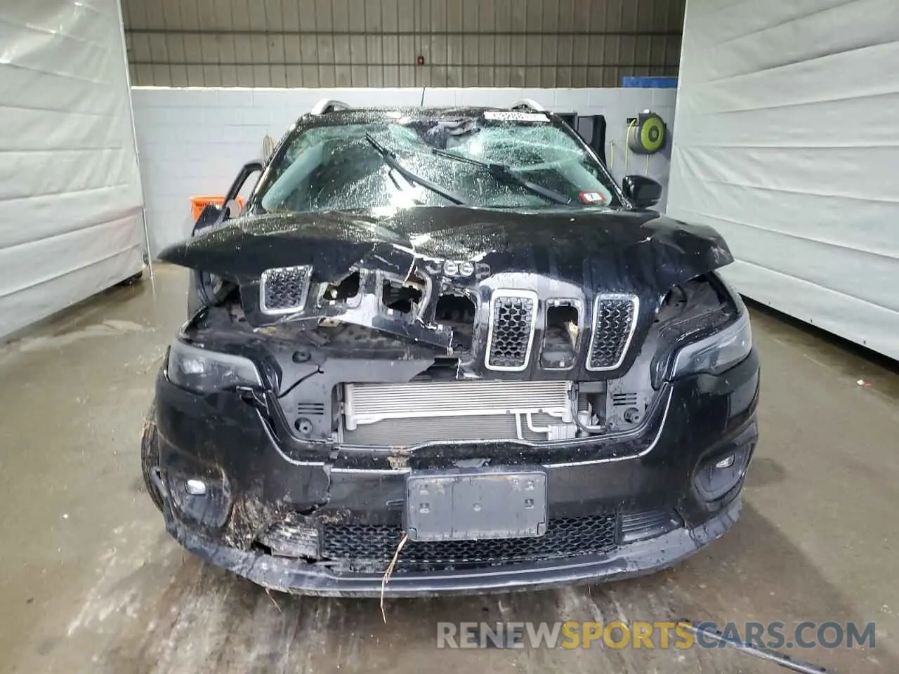5 Фотография поврежденного автомобиля 1C4PJMLB0KD107836 JEEP GRAND CHER 2019