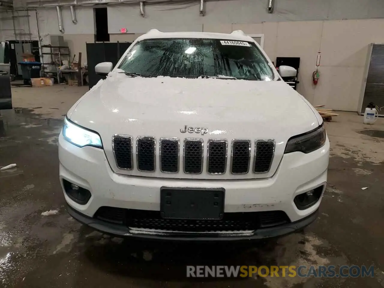 5 Photograph of a damaged car 1C4PJMLB1KD295279 JEEP GRAND CHER 2019