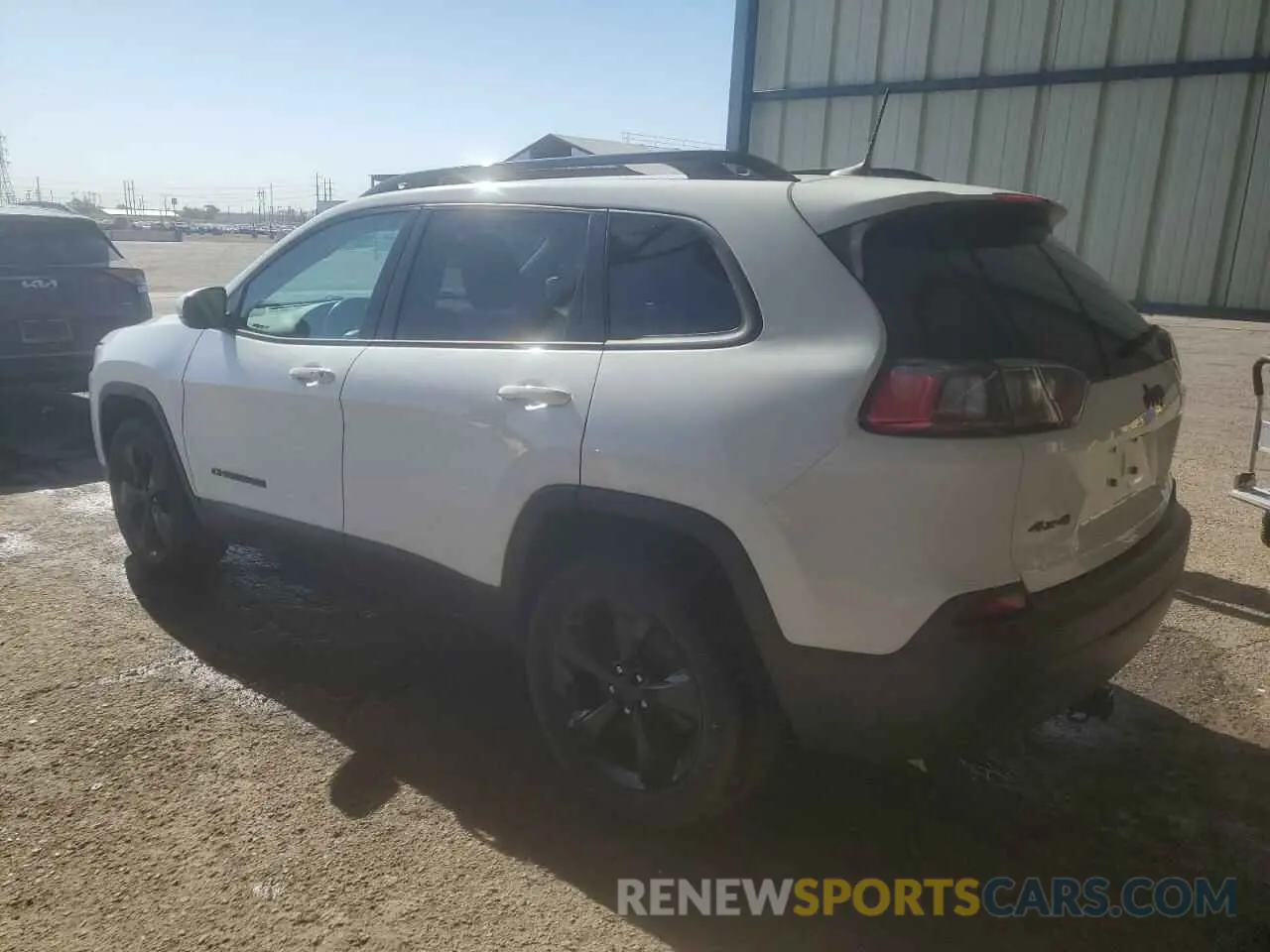 2 Photograph of a damaged car 1C4PJMLB1KD453085 JEEP GRAND CHER 2019