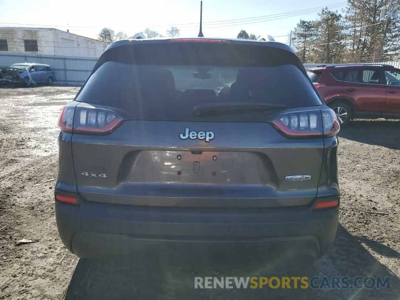 6 Photograph of a damaged car 1C4PJMLB1KD487138 JEEP GRAND CHER 2019