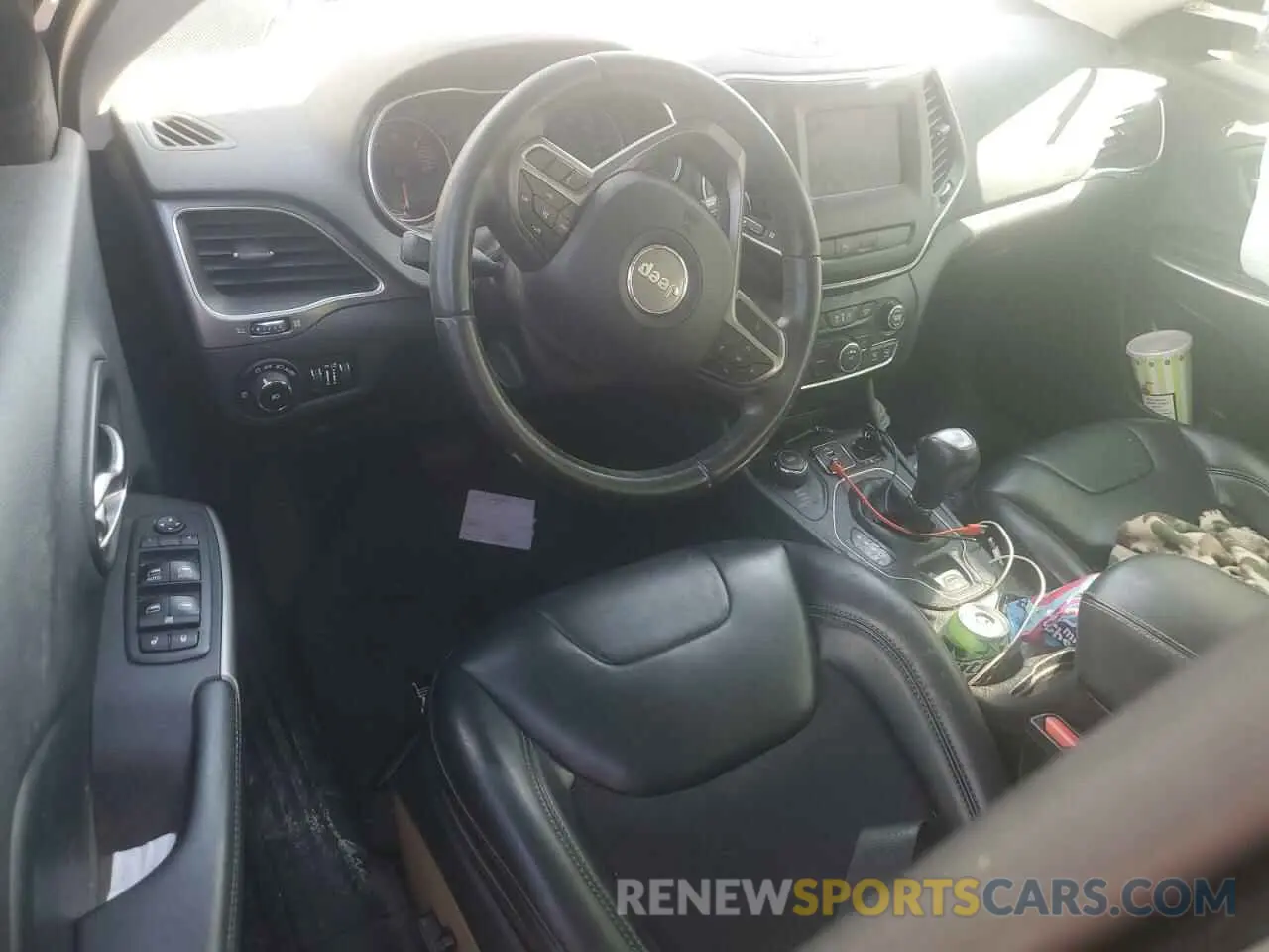 8 Фотография поврежденного автомобиля 1C4PJMLB2KD314065 JEEP GRAND CHER 2019