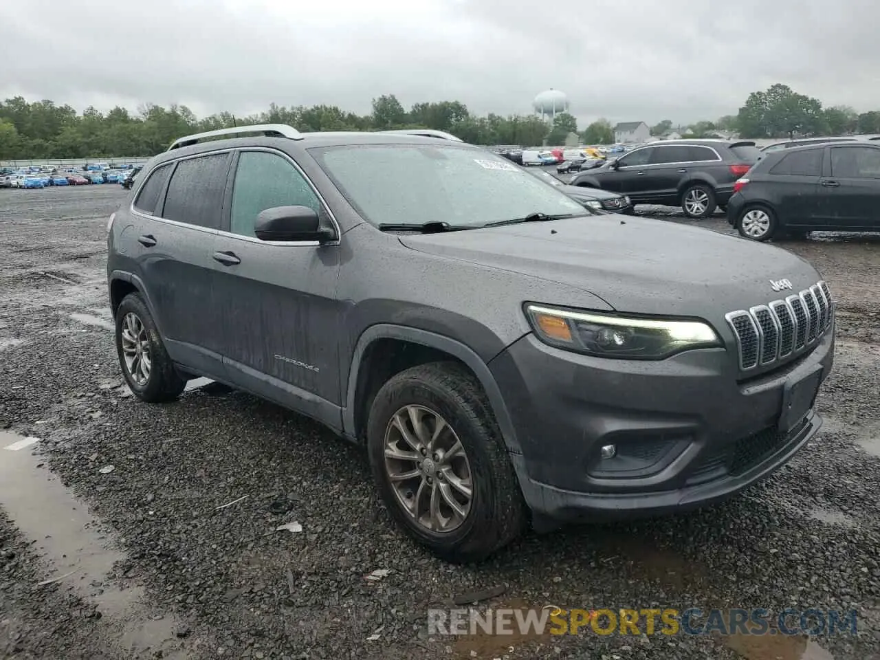 4 Photograph of a damaged car 1C4PJMLB2KD473717 JEEP GRAND CHER 2019