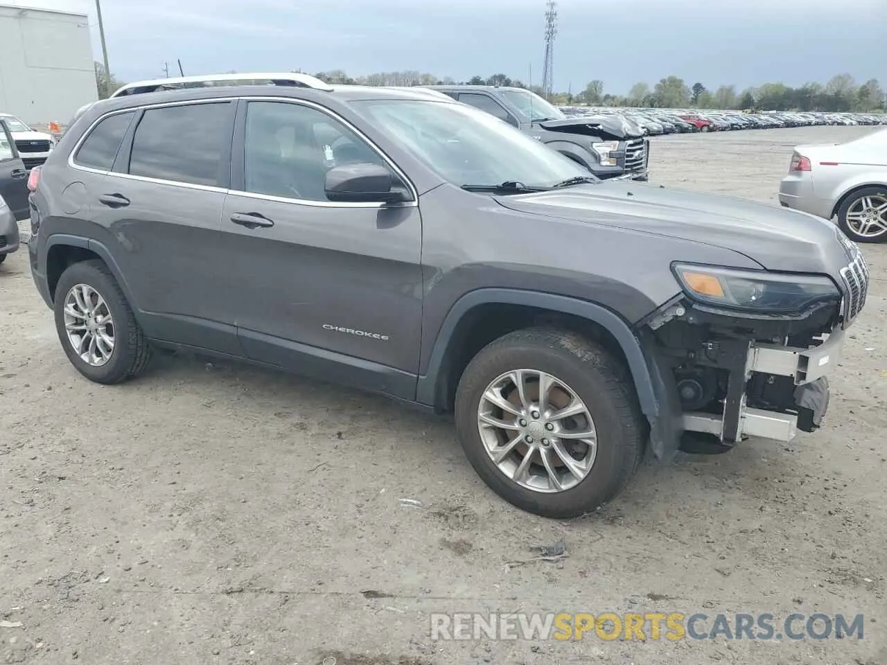4 Фотография поврежденного автомобиля 1C4PJMLB3KD253809 JEEP GRAND CHER 2019