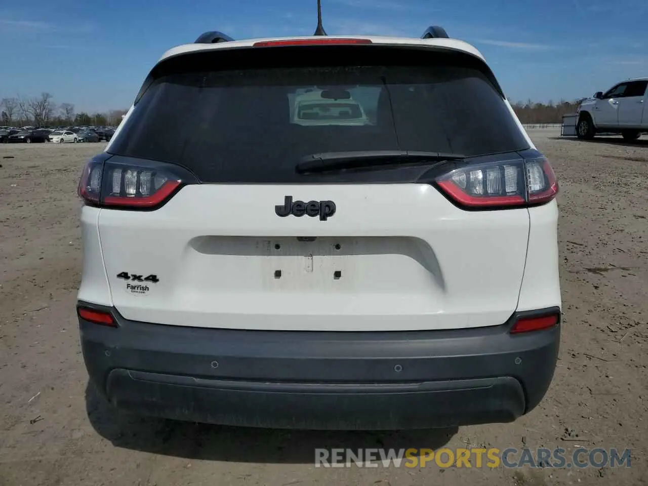 6 Photograph of a damaged car 1C4PJMLB5KD294586 JEEP GRAND CHER 2019