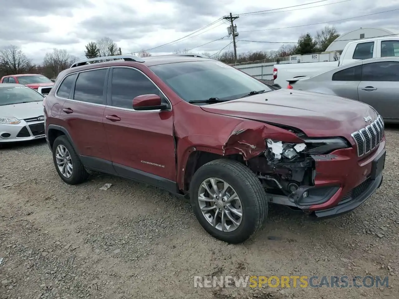 4 Photograph of a damaged car 1C4PJMLB5KD330664 JEEP GRAND CHER 2019
