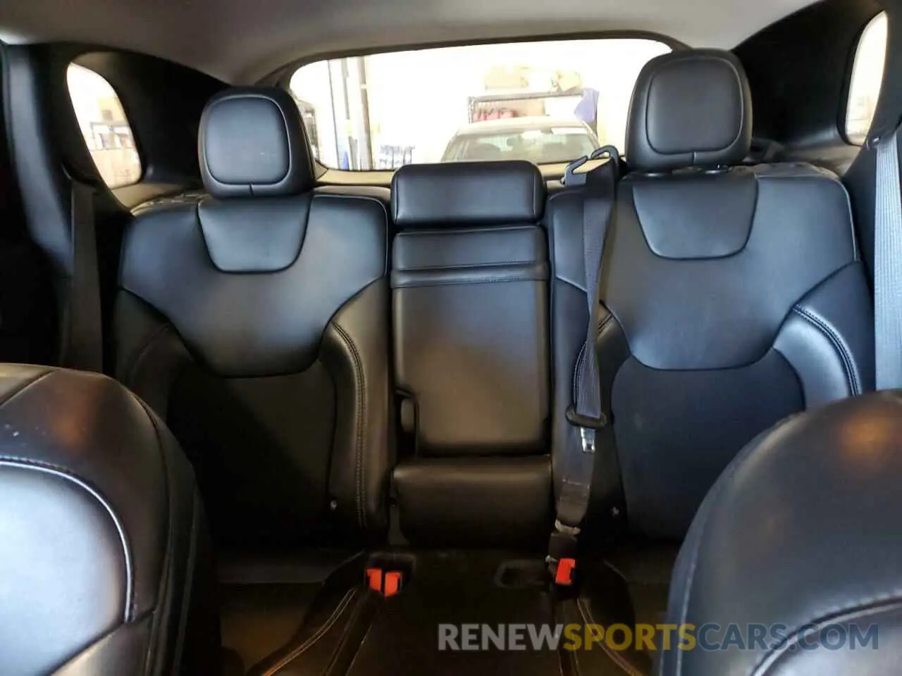 10 Фотография поврежденного автомобиля 1C4PJMLB6KD112085 JEEP GRAND CHER 2019