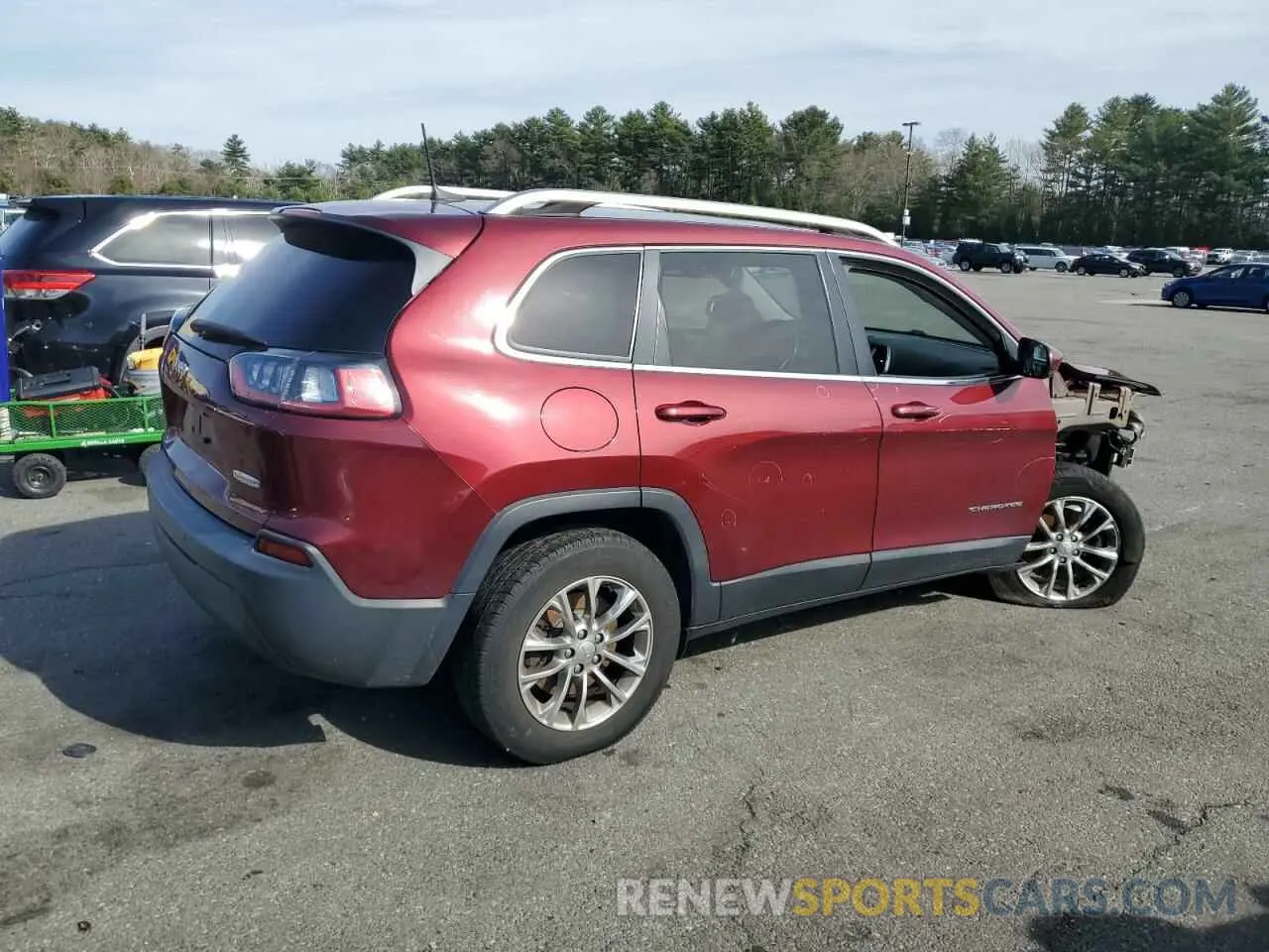 3 Photograph of a damaged car 1C4PJMLB7KD213295 JEEP GRAND CHER 2019