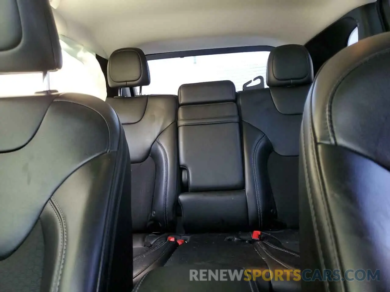 10 Фотография поврежденного автомобиля 1C4PJMLB7KD269303 JEEP GRAND CHER 2019