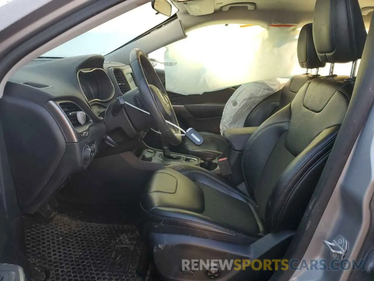 7 Фотография поврежденного автомобиля 1C4PJMLB7KD269303 JEEP GRAND CHER 2019