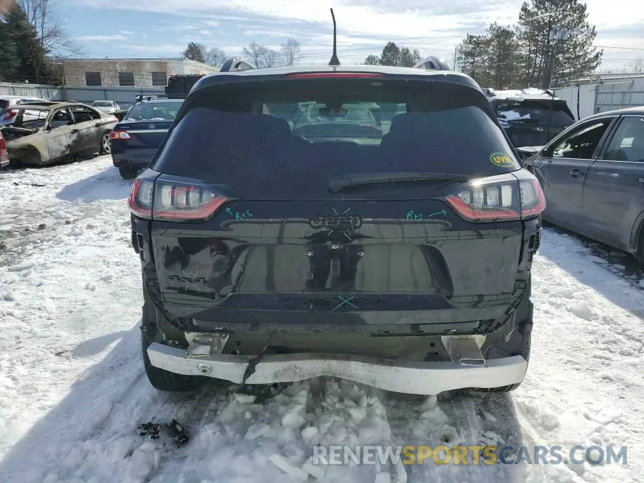 6 Photograph of a damaged car 1C4PJMLB7KD291205 JEEP GRAND CHER 2019