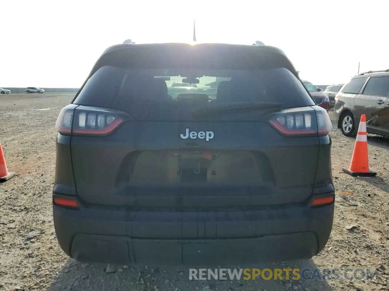 6 Фотография поврежденного автомобиля 1C4PJMLB7KD478458 JEEP GRAND CHER 2019