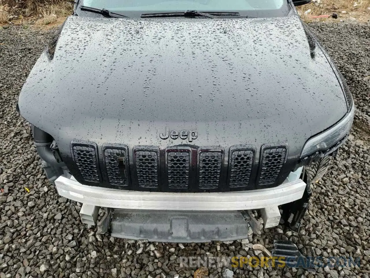 11 Photograph of a damaged car 1C4PJMLN1KD345771 JEEP GRAND CHER 2019