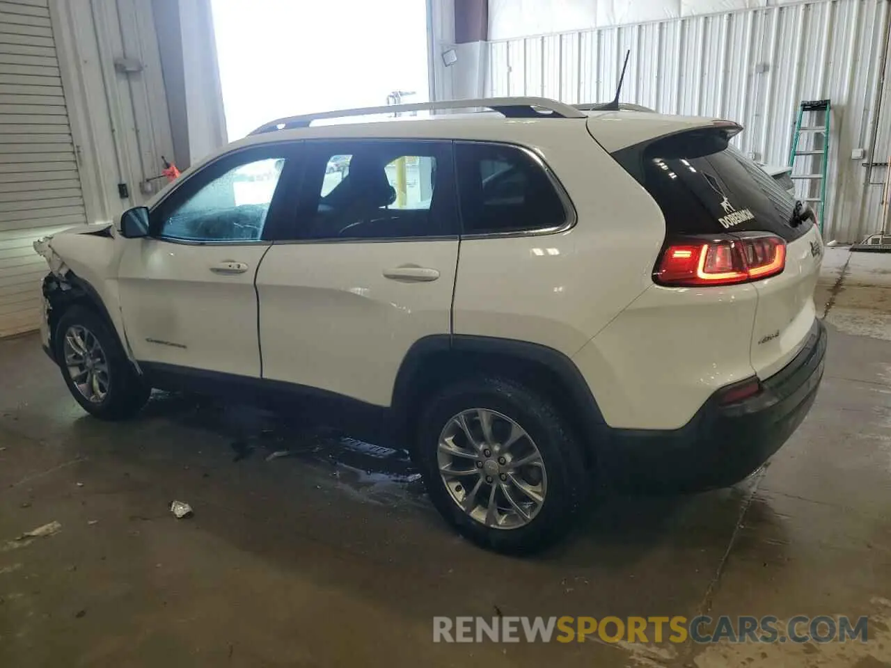2 Photograph of a damaged car 1C4PJMLN8KD386205 JEEP GRAND CHER 2019