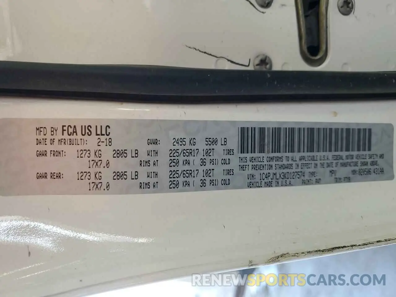 14 Photograph of a damaged car 1C4PJMLX3KD127574 JEEP GRAND CHER 2019