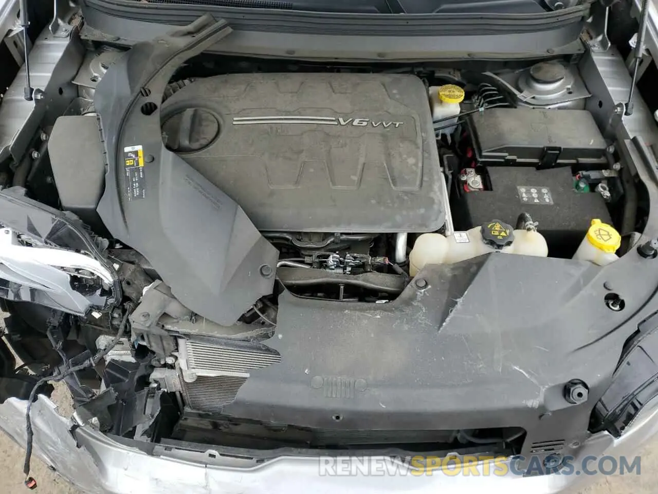 14 Photograph of a damaged car 1C4PJMLX8KD447411 JEEP GRAND CHER 2019