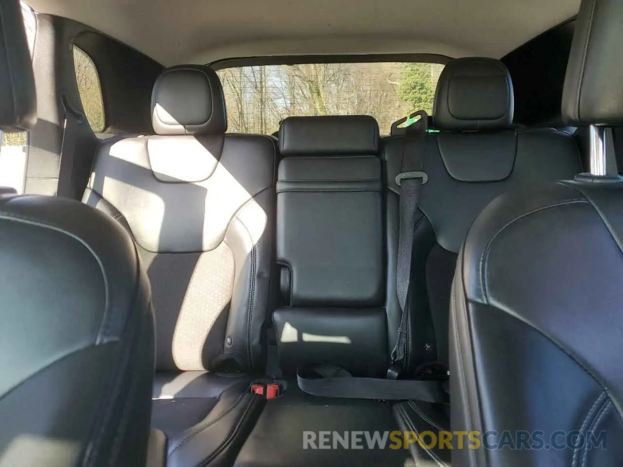 10 Фотография поврежденного автомобиля 1C4PJMLXXKD155341 JEEP GRAND CHER 2019