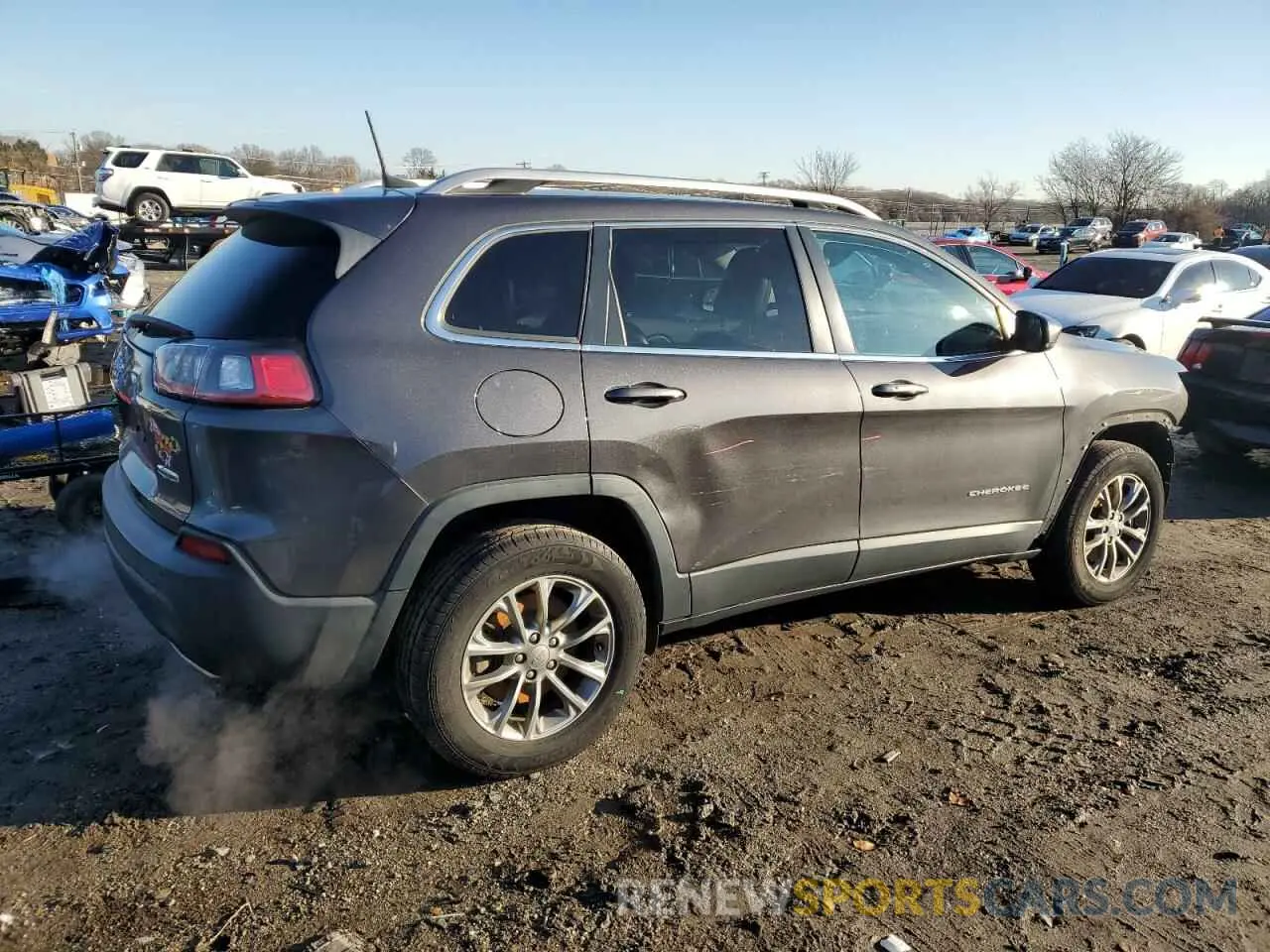 3 Photograph of a damaged car 1C4PJMLXXKD267430 JEEP GRAND CHER 2019