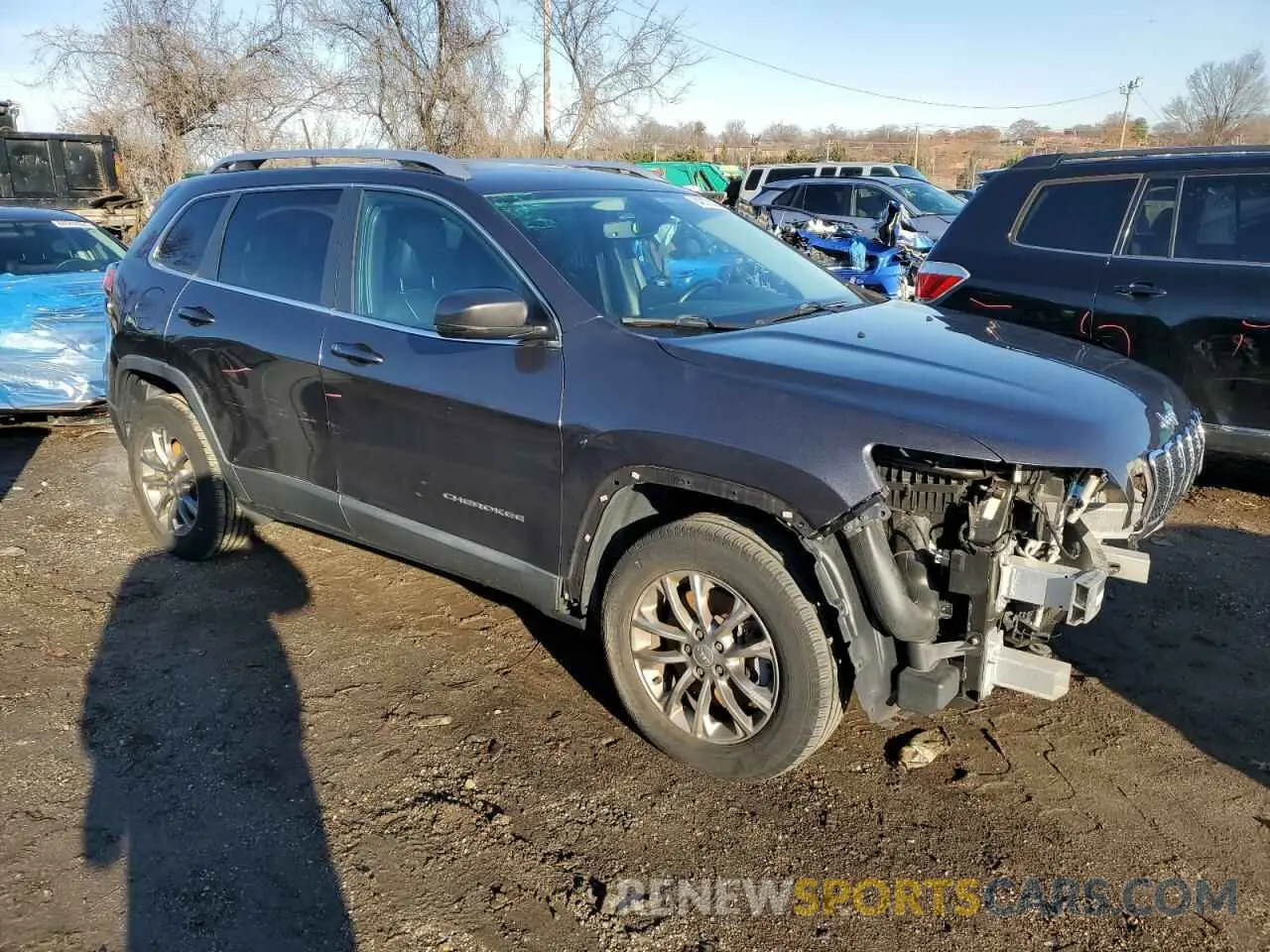 4 Photograph of a damaged car 1C4PJMLXXKD267430 JEEP GRAND CHER 2019