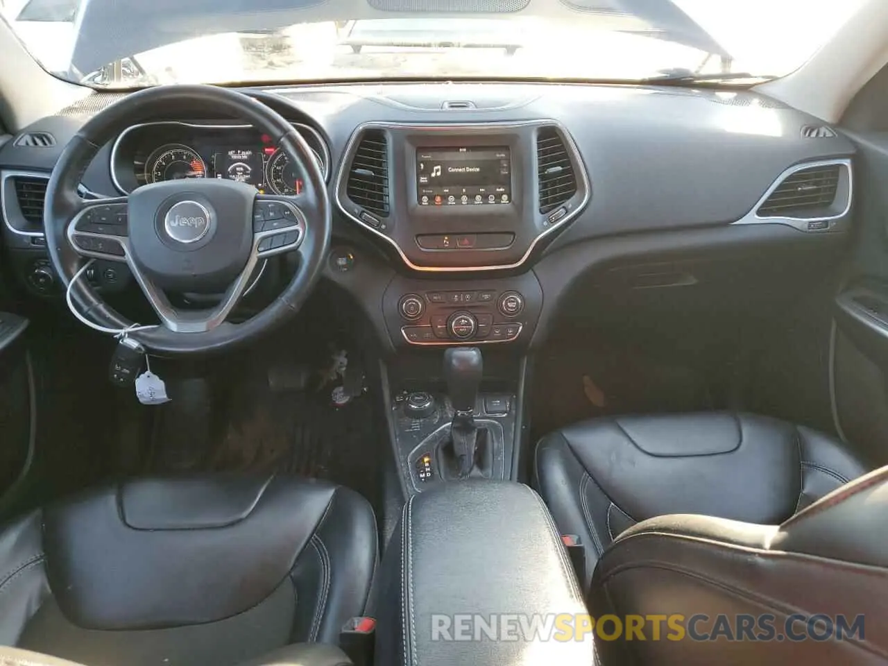 8 Photograph of a damaged car 1C4PJMLXXKD267430 JEEP GRAND CHER 2019