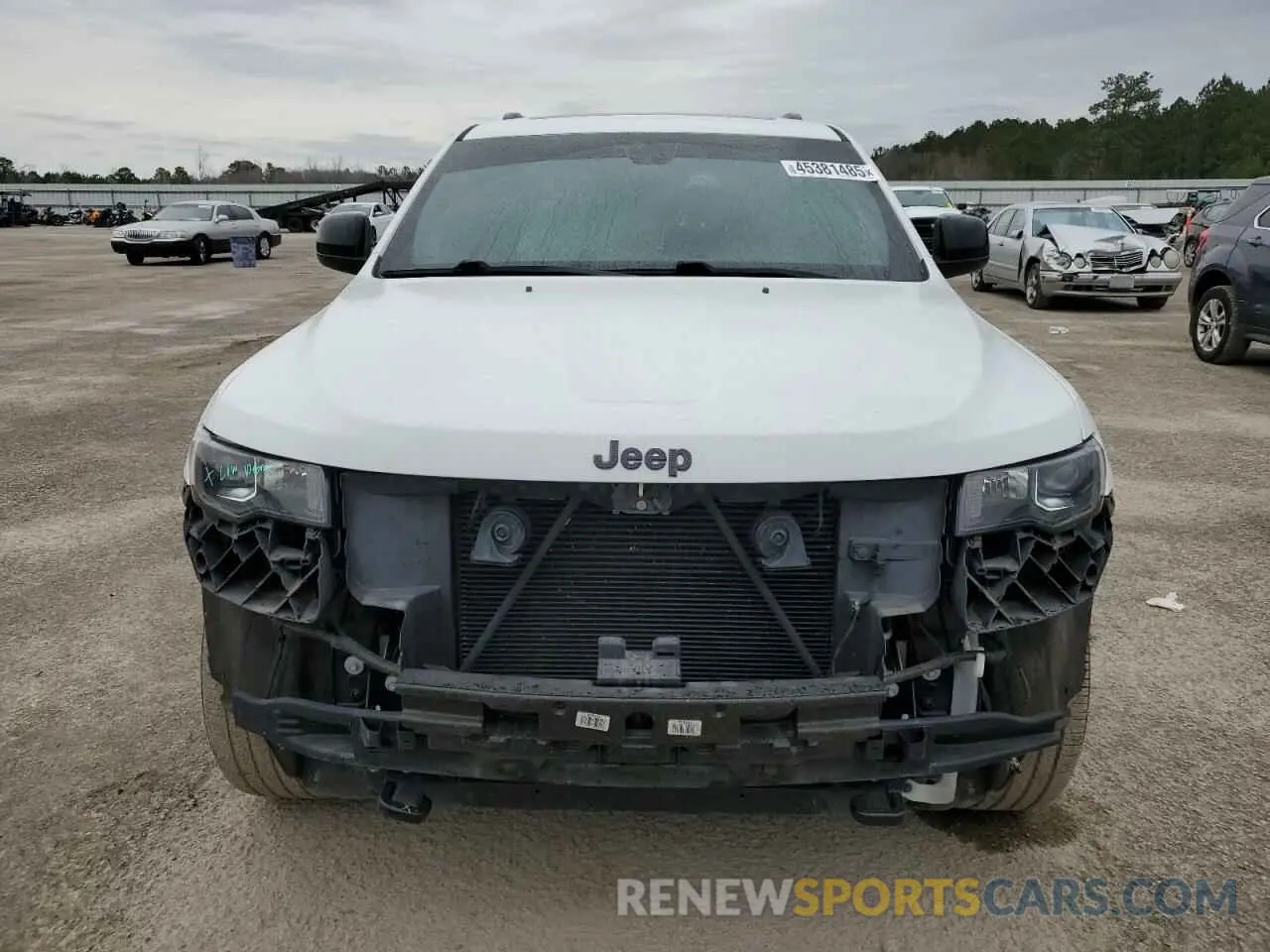 5 Photograph of a damaged car 1C4RJEAG0KC732448 JEEP GRAND CHER 2019