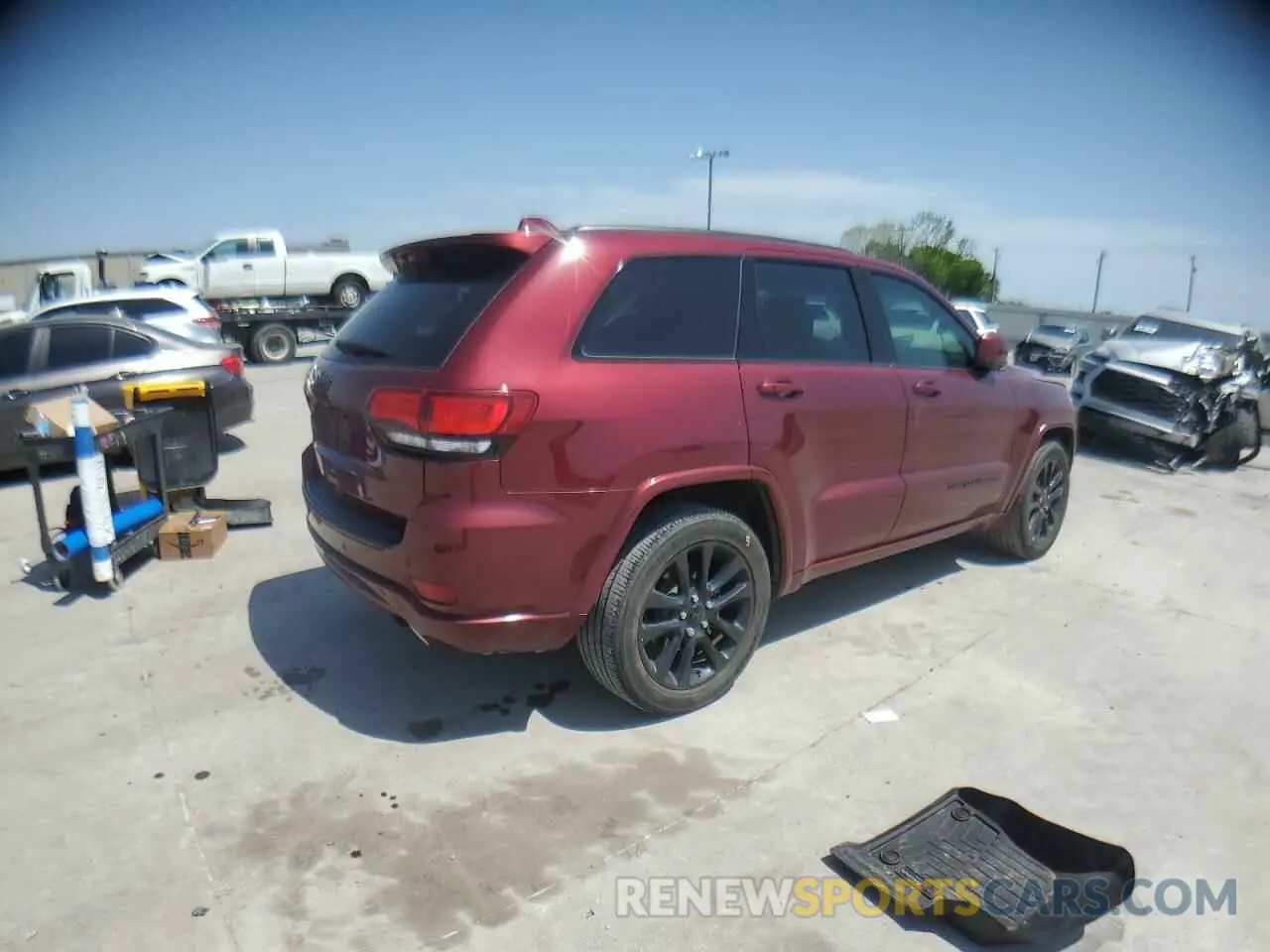 3 Photograph of a damaged car 1C4RJEAG3KC698523 JEEP GRAND CHER 2019