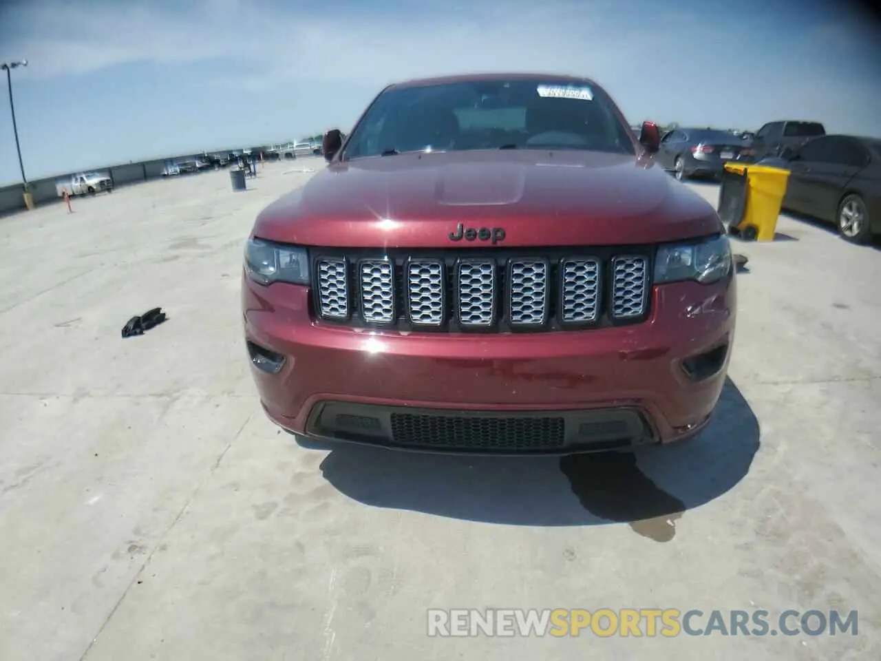 5 Photograph of a damaged car 1C4RJEAG3KC698523 JEEP GRAND CHER 2019